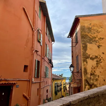 L'endroit Ideal A 30m De La Basilique Au Coeur De Apartment Menton